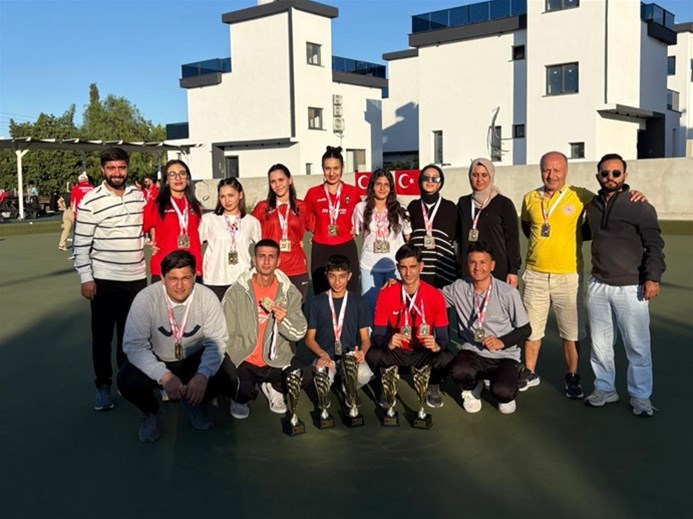 KKTC'DE MERSİNLİ SPORCULARDAN MADALYA YAĞMURU