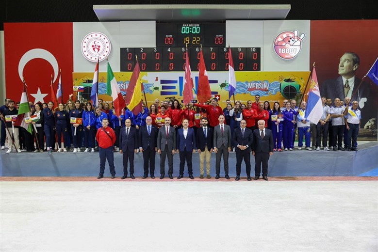 VALİ ALİ HAMZA PEHLİVAN, AVRUPA KADINLAR BOCCE (VOLO) ŞAMPİYONASI’NIN AÇILIŞ TÖRENİNE KATILDI