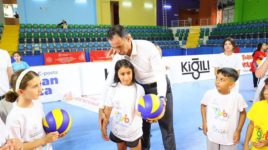 GSB SPOR OKULLARI İLE SPORU TABANA YAYIYORUZ