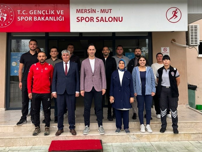 MUT İLÇEMİZDE GENÇLİK VE SPOR İÇİN SAHADAYIZ!